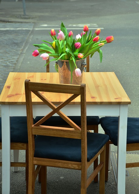 data/straencafe-1269040_640.jpg